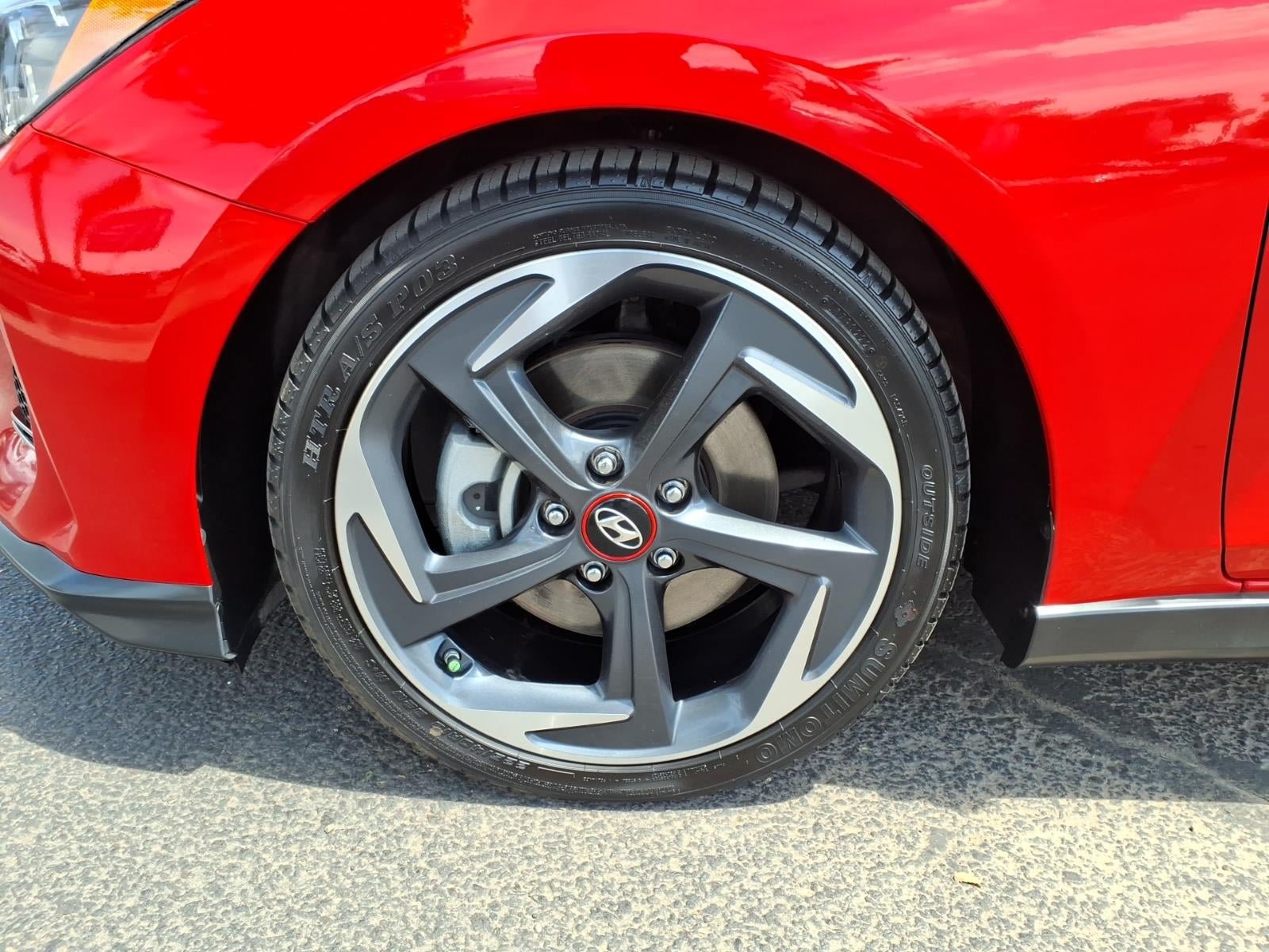 Used 2019 Hyundai Veloster Turbo FWD image 9