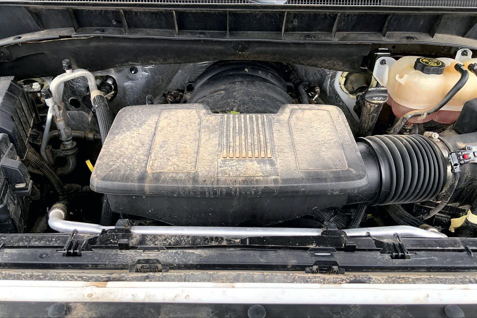 Used 2021 Chevrolet Silverado 1500 LTZ AWD/4WD image 32