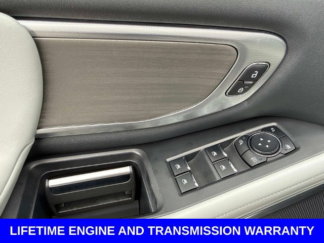 Certified 2025 Ford Expedition Platinum w/ Driver's Package AWD/4WD image 22