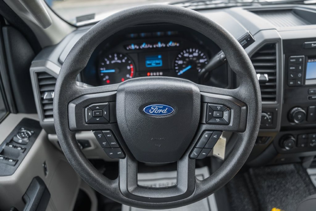 Certified 2021 Ford F450 XL w/ Power Equipment Group AWD/4WD image 37