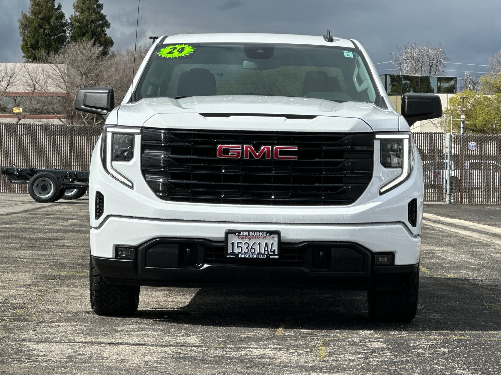Used 2024 GMC Sierra 1500 Elevation image 9