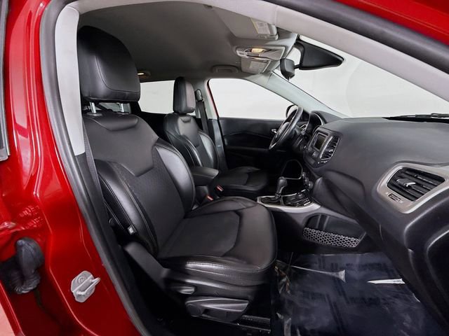 Used 2018 Jeep Compass Latitude w/ Cold Weather Group image 26