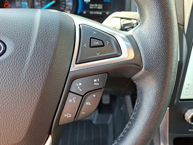 Certified 2023 Ford Edge Titanium AWD/4WD image 18
