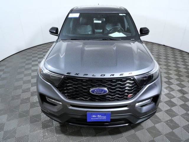 Certified 2022 Ford Explorer ST w/ Equipment Group 401A AWD/4WD image 3