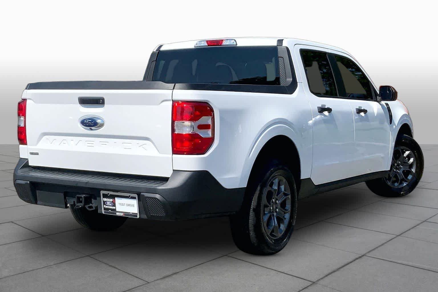 Certified 2024 Ford Maverick XLT FWD image 13