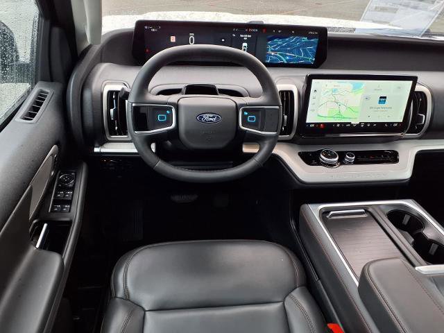 Certified 2025 Ford Expedition Max Active AWD/4WD image 7