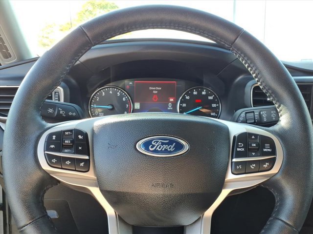 Certified 2023 Ford Explorer XLT w/ Equipment Group 202A image 20