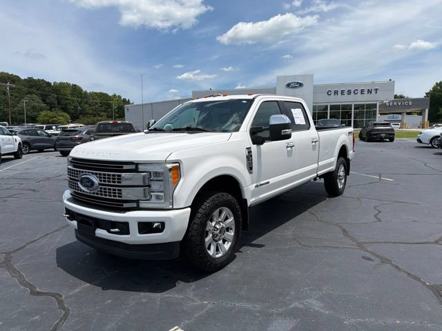 Certified 2017 Ford F350 Platinum w/ Platinum Ultimate Package AWD/4WD image 3