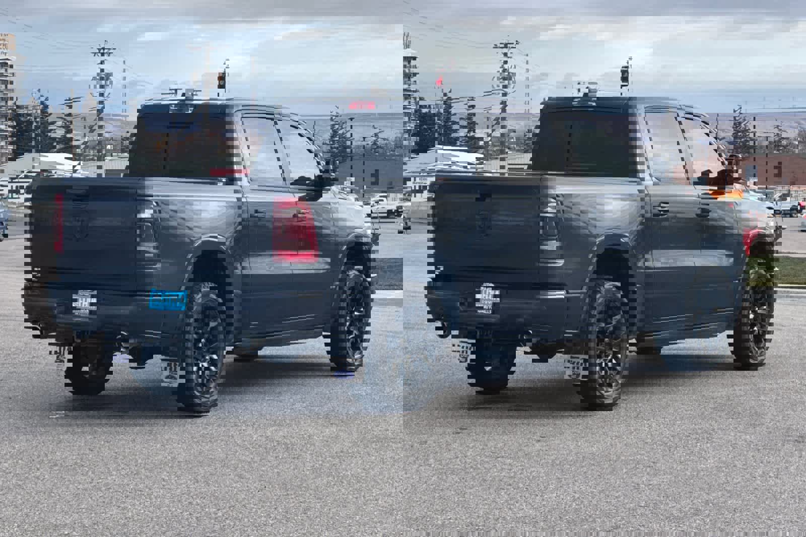 Used 2021 RAM 1500 Laramie image 5