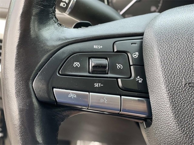 Used 2023 Cadillac XT4 Premium Luxury w/ Cold Weather Package image 9