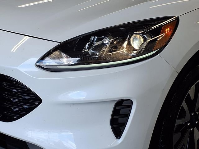 Certified 2020 Ford Escape SE Sport AWD/4WD image 16