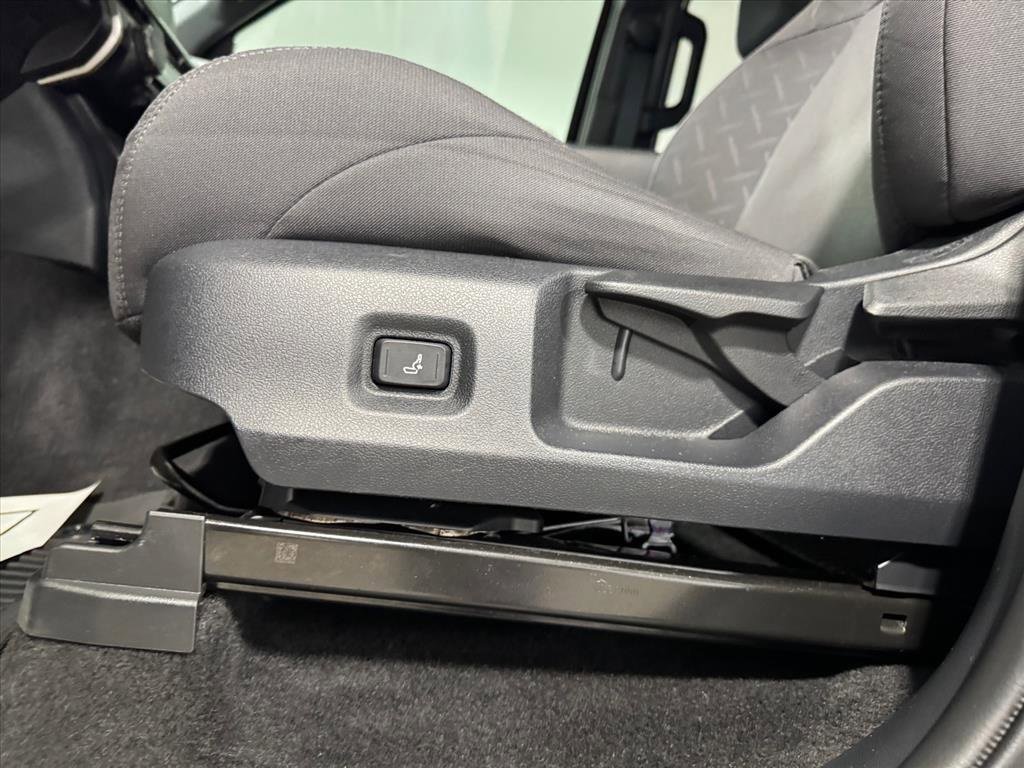 Used 2024 Toyota Tacoma SR5 image 15