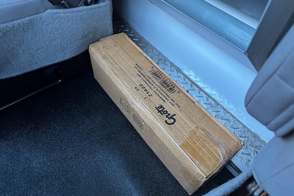 Certified 2017 Ford E-350 and Econoline 350 Super Duty w/ Power Windows & Locks Group RWD image 36
