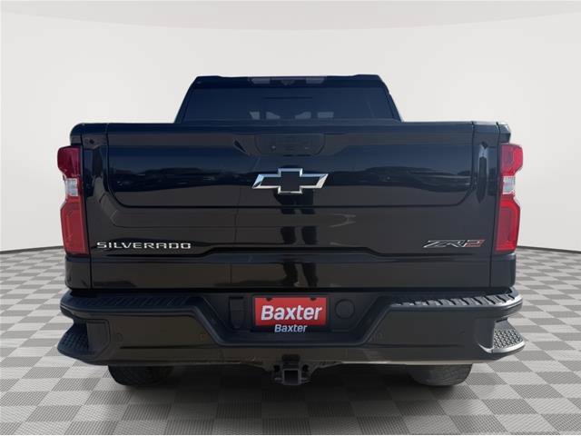 Used 2022 Chevrolet Silverado 1500 ZR2 w/ Technology Package AWD/4WD image 4