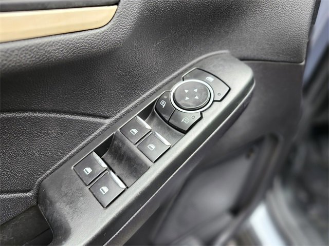 Certified 2022 Ford Escape Titanium w/ Titanium Elite Package image 17