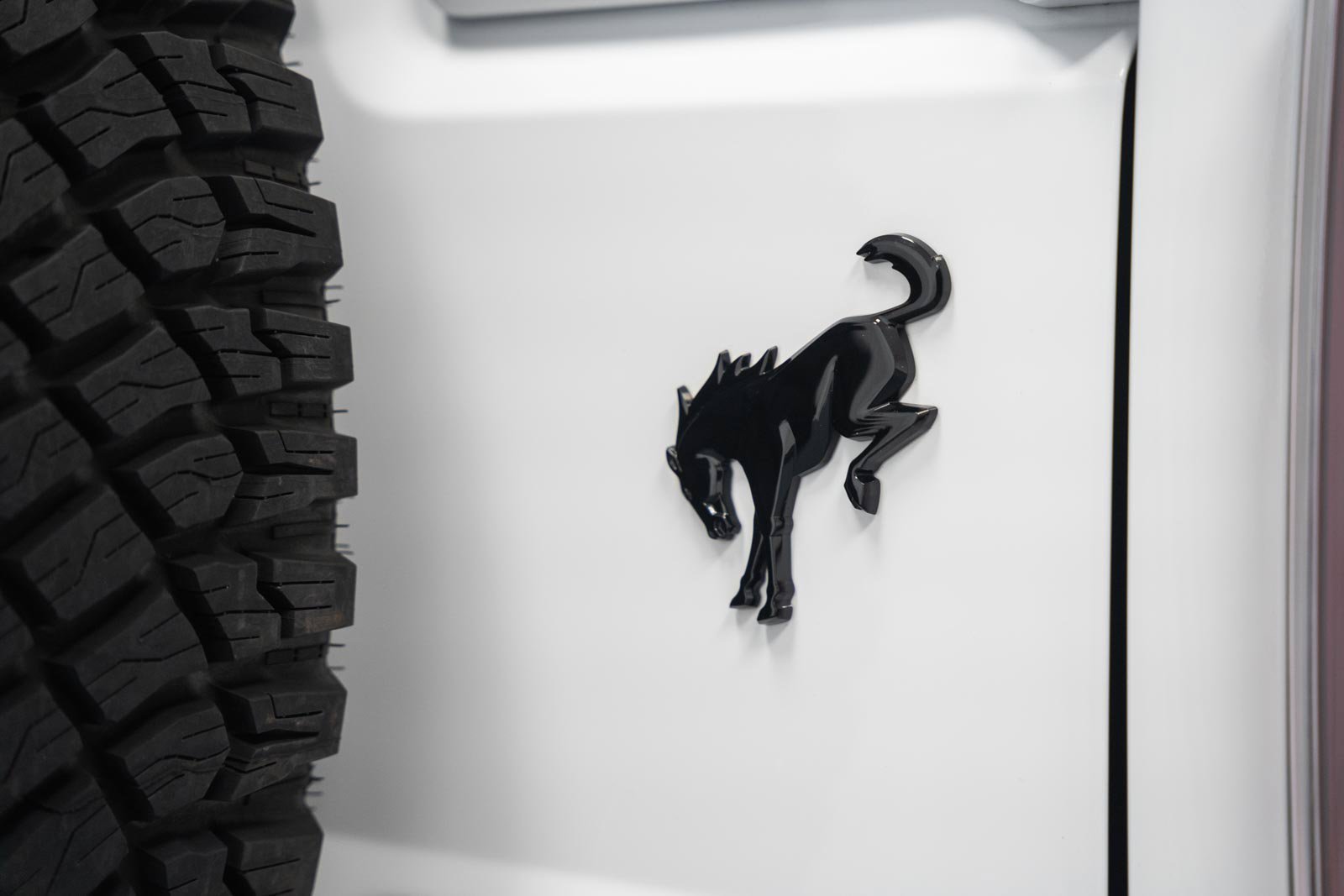 Certified 2024 Ford Bronco Wildtrak AWD/4WD image 9