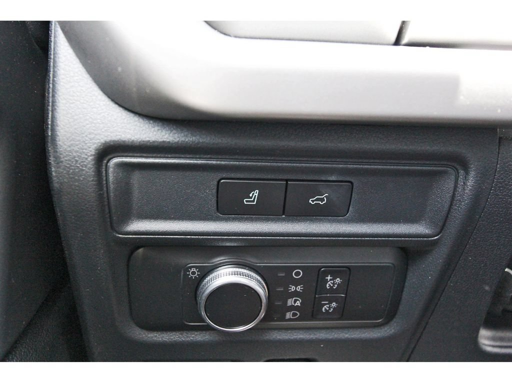 Certified 2022 Ford Expedition XLT RWD image 21