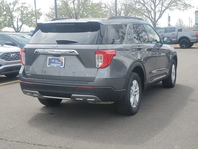 Certified 2023 Ford Explorer XLT w/ Equipment Group 202A AWD/4WD image 3
