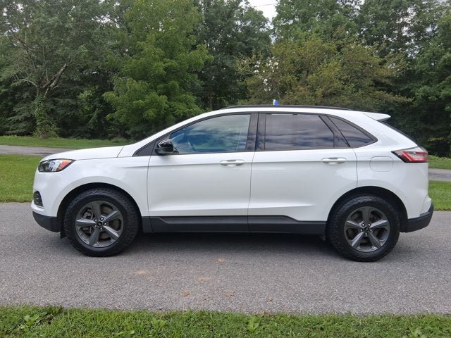 Certified 2023 Ford Edge SEL w/ Sport Appearance Package AWD/4WD image 4