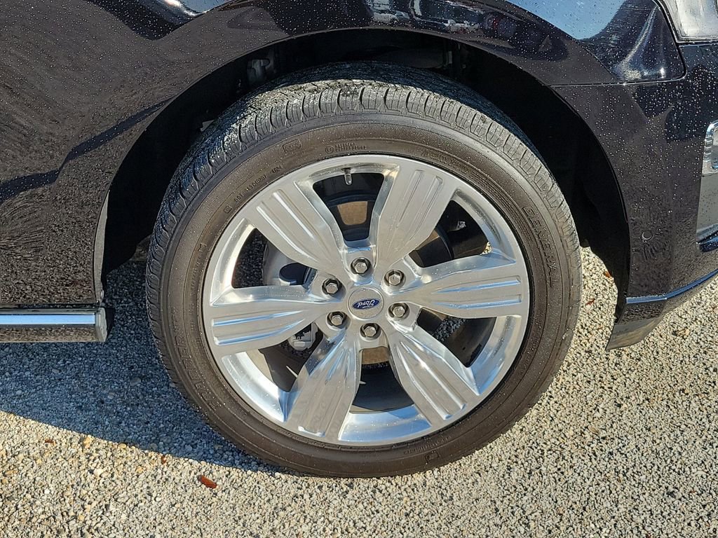 Certified 2024 Ford Expedition Max Platinum AWD/4WD image 8