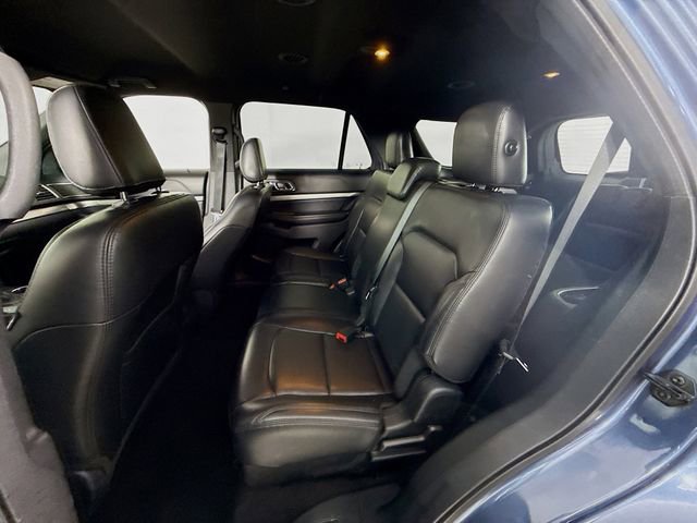 Certified 2019 Ford Explorer XLT w/ Equipment Group 202A image 24