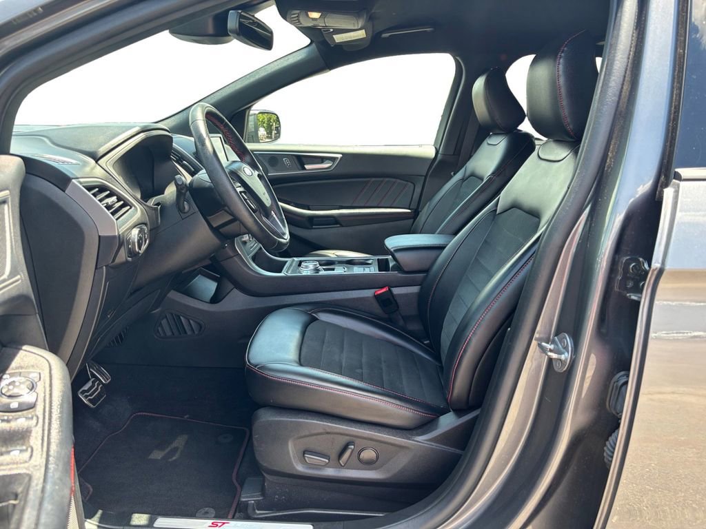 Certified 2024 Ford Edge ST-Line AWD/4WD image 14
