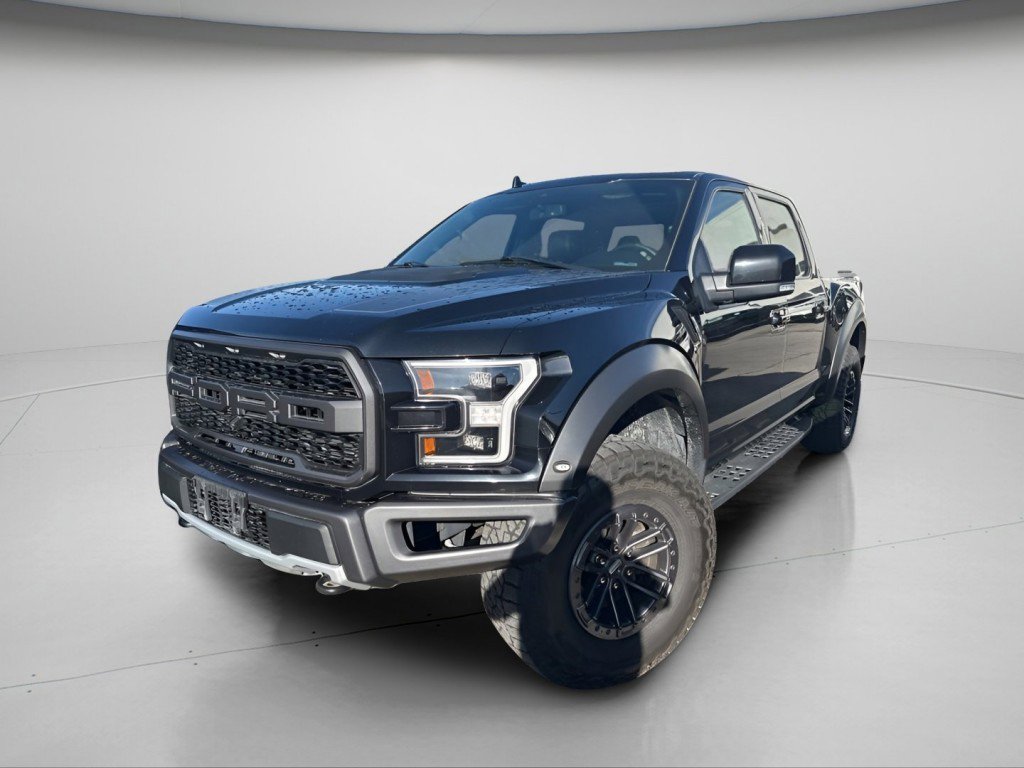 Certified 2020 Ford F150 Raptor w/ Equipment Group 802A Luxury image 3