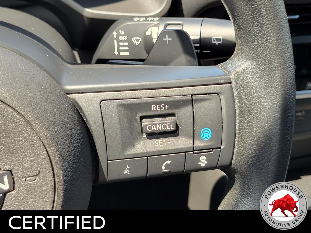 Used 2024 Nissan Rogue SV FWD image 30