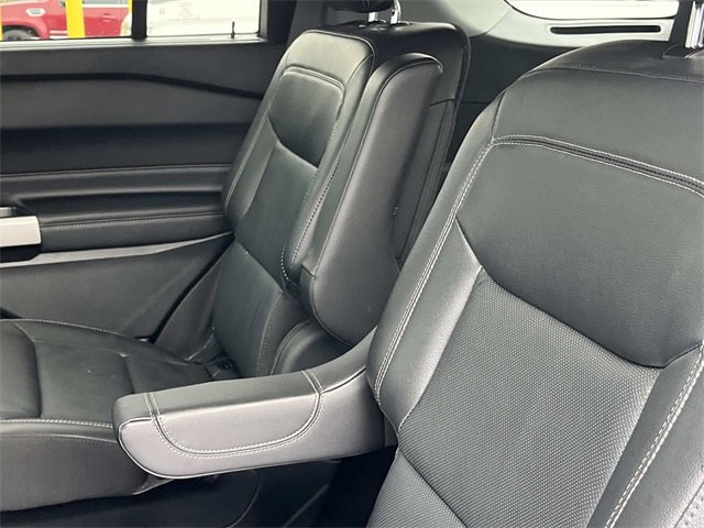 Certified 2022 Ford Explorer Limited w/ Equipment Group 301A image 22