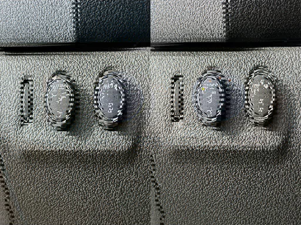 Used 2021 Chevrolet Colorado Z71 w/ Z71 Midnight Edition image 26