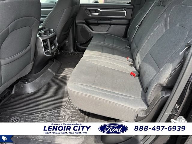 Used 2022 RAM 1500 Big Horn AWD/4WD image 11