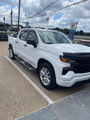 Used 2022 Chevrolet Silverado 1500 Custom RWD image 1