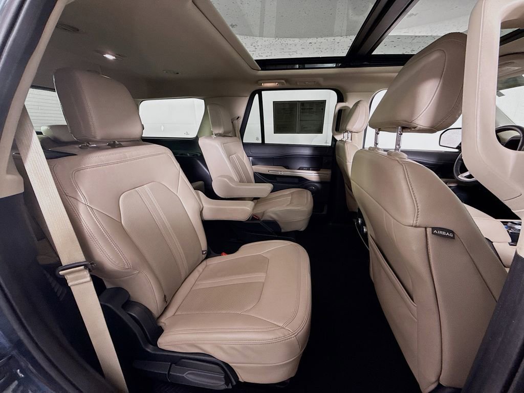 Certified 2023 Ford Expedition Limited image 14