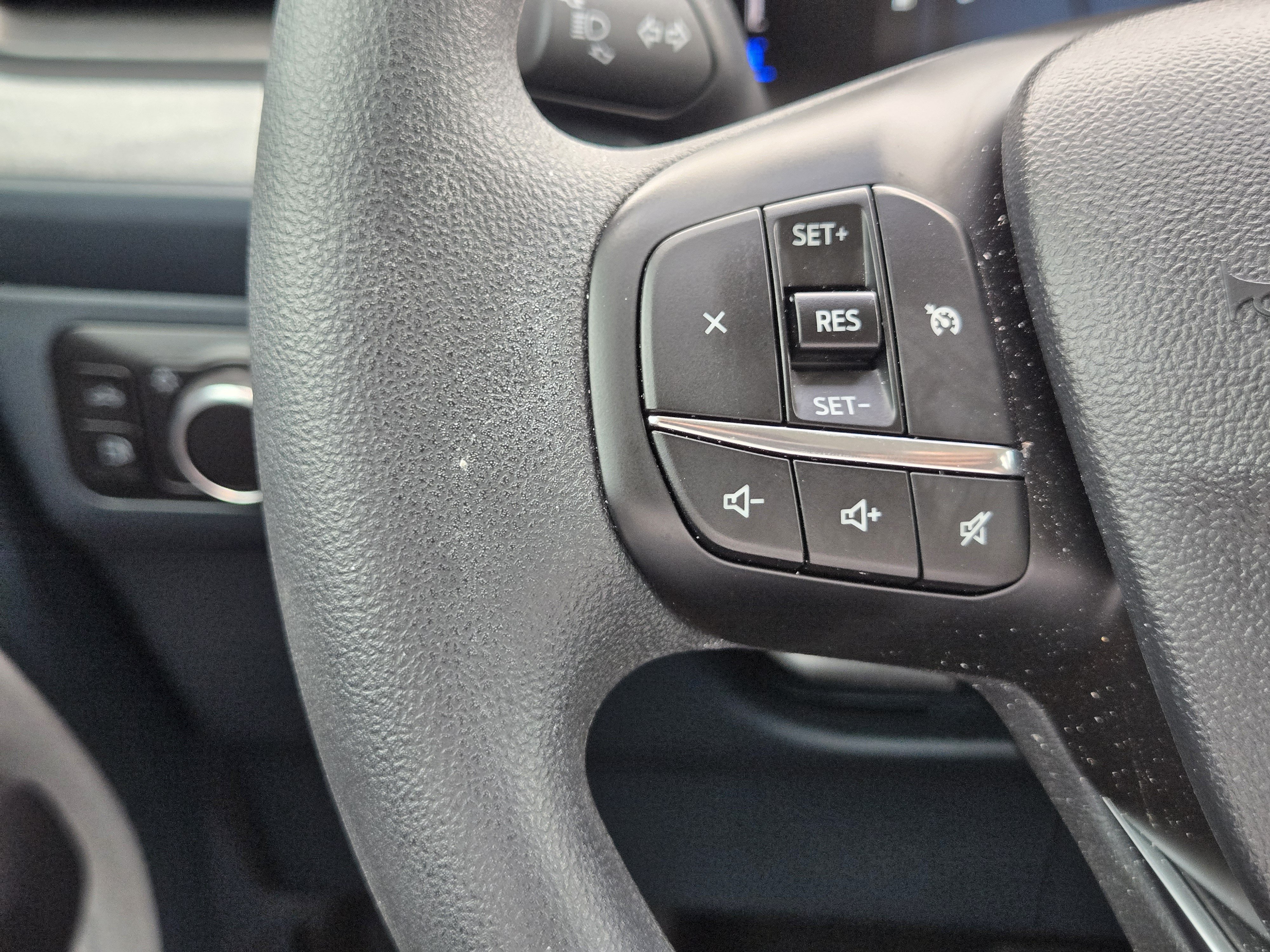Certified 2025 Ford Maverick XLT FWD image 26