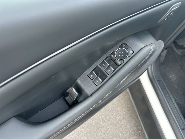 Certified 2021 Ford Mustang Mach-E Select w/ Comfort/Technology Package AWD/4WD image 14