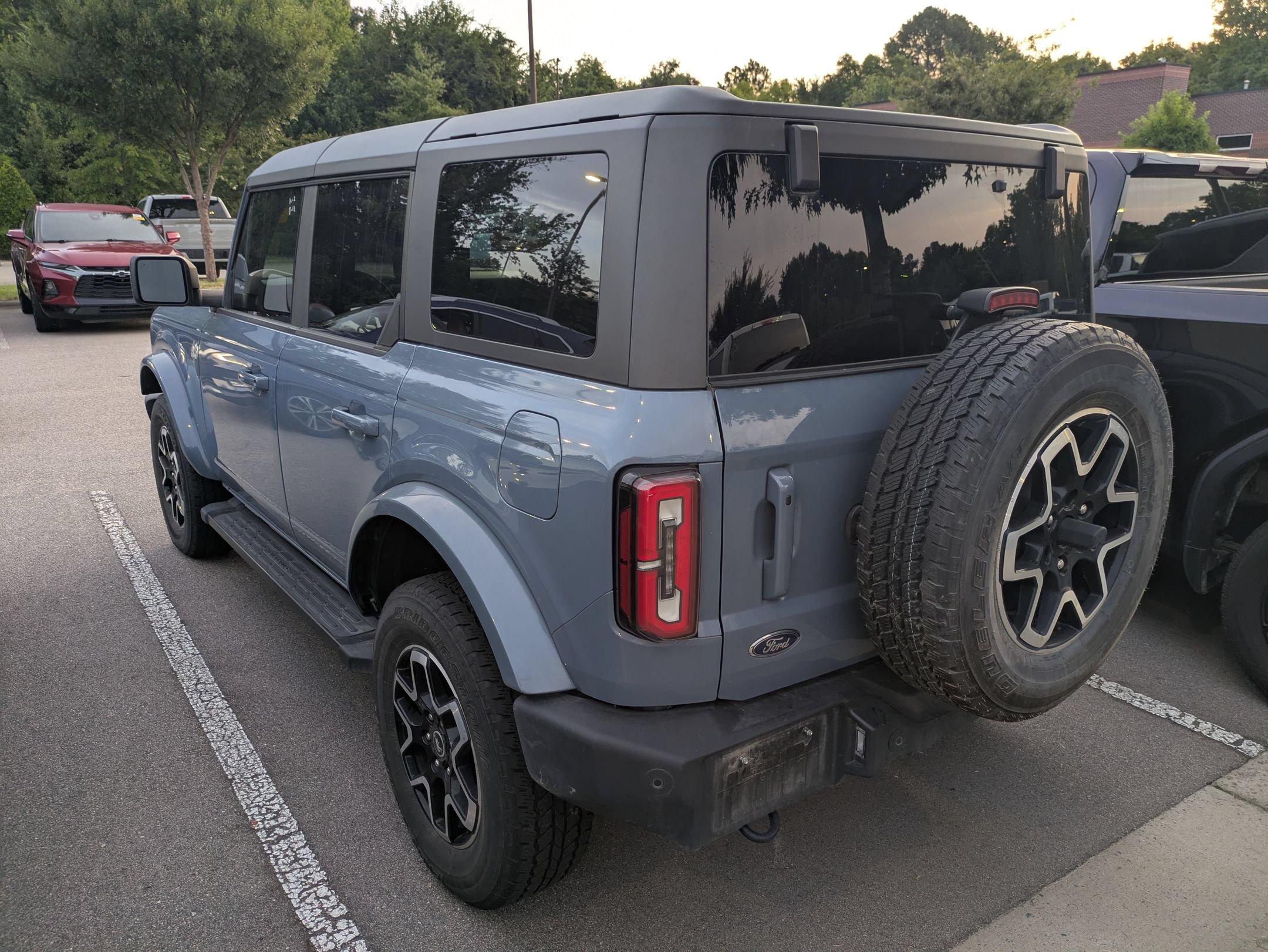 Certified 2024 Ford Bronco Outer Banks AWD/4WD image 4
