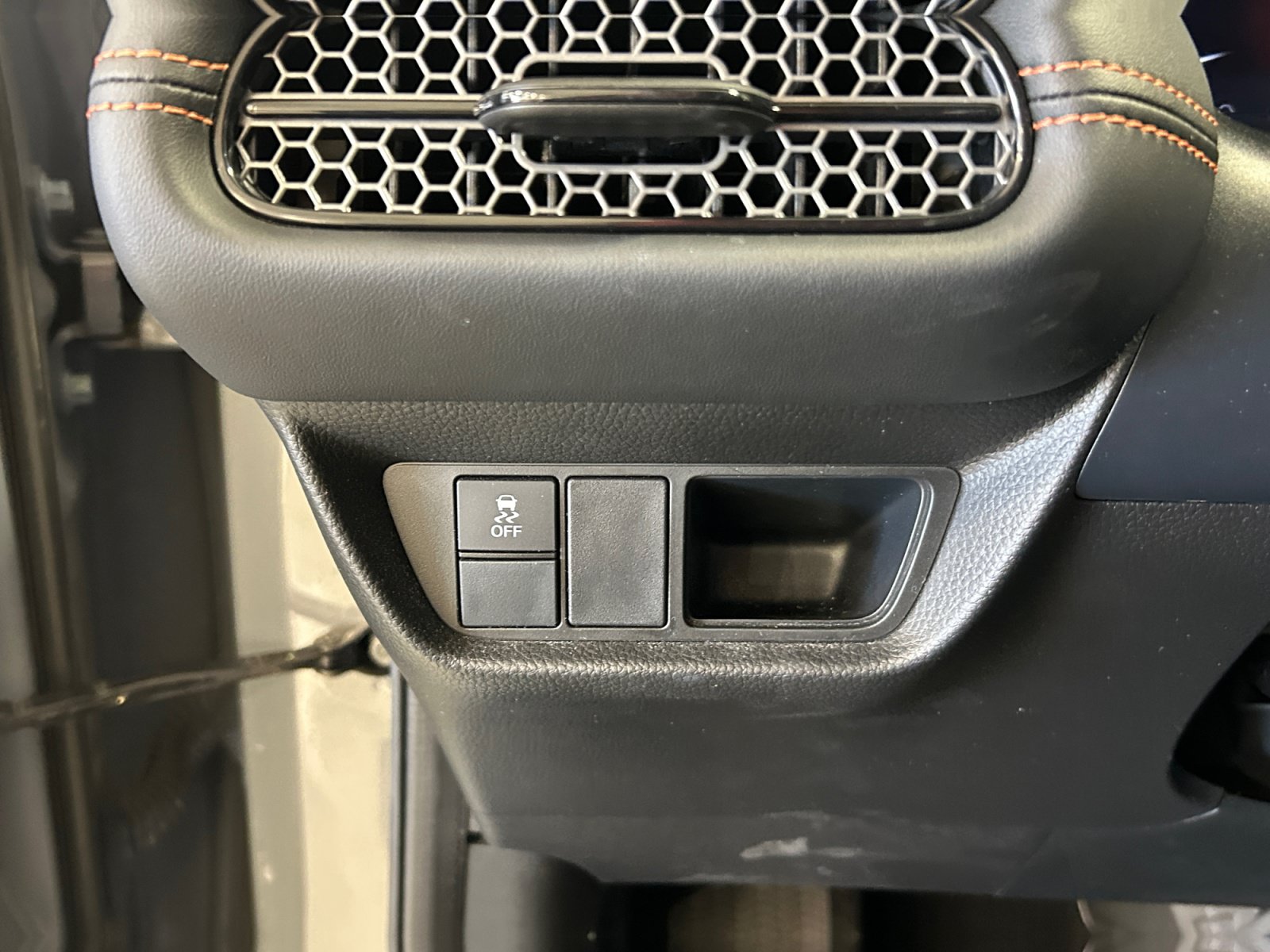 Used 2023 Honda HR-V Sport image 19