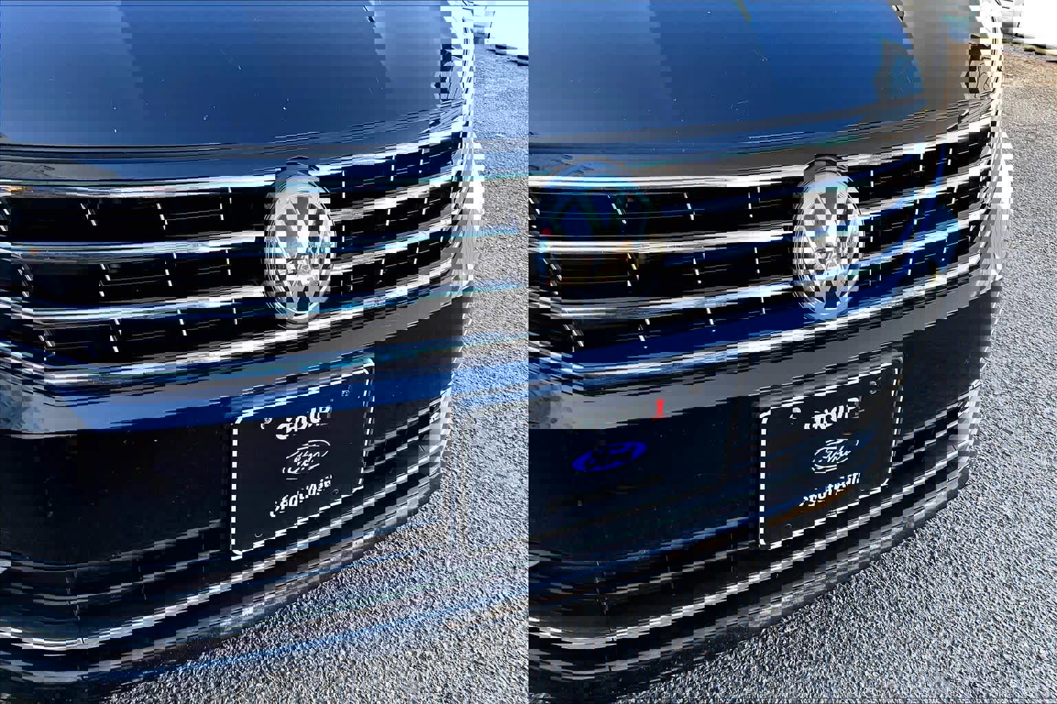 Used 2018 Volkswagen Passat 2.0T SE image 30