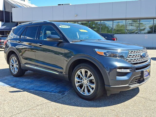 Certified 2023 Ford Explorer Limited w/ Limited Technology Package AWD/4WD image 24