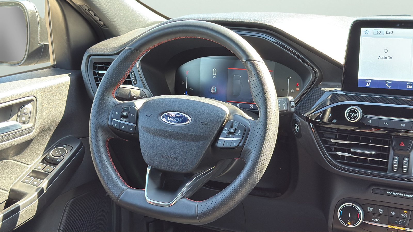 Certified 2025 Ford Escape ST-Line FWD image 11
