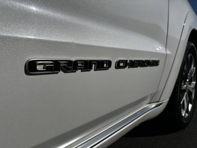 Used 2019 Jeep Grand Cherokee Summit w/ Platinum Series Group image 49