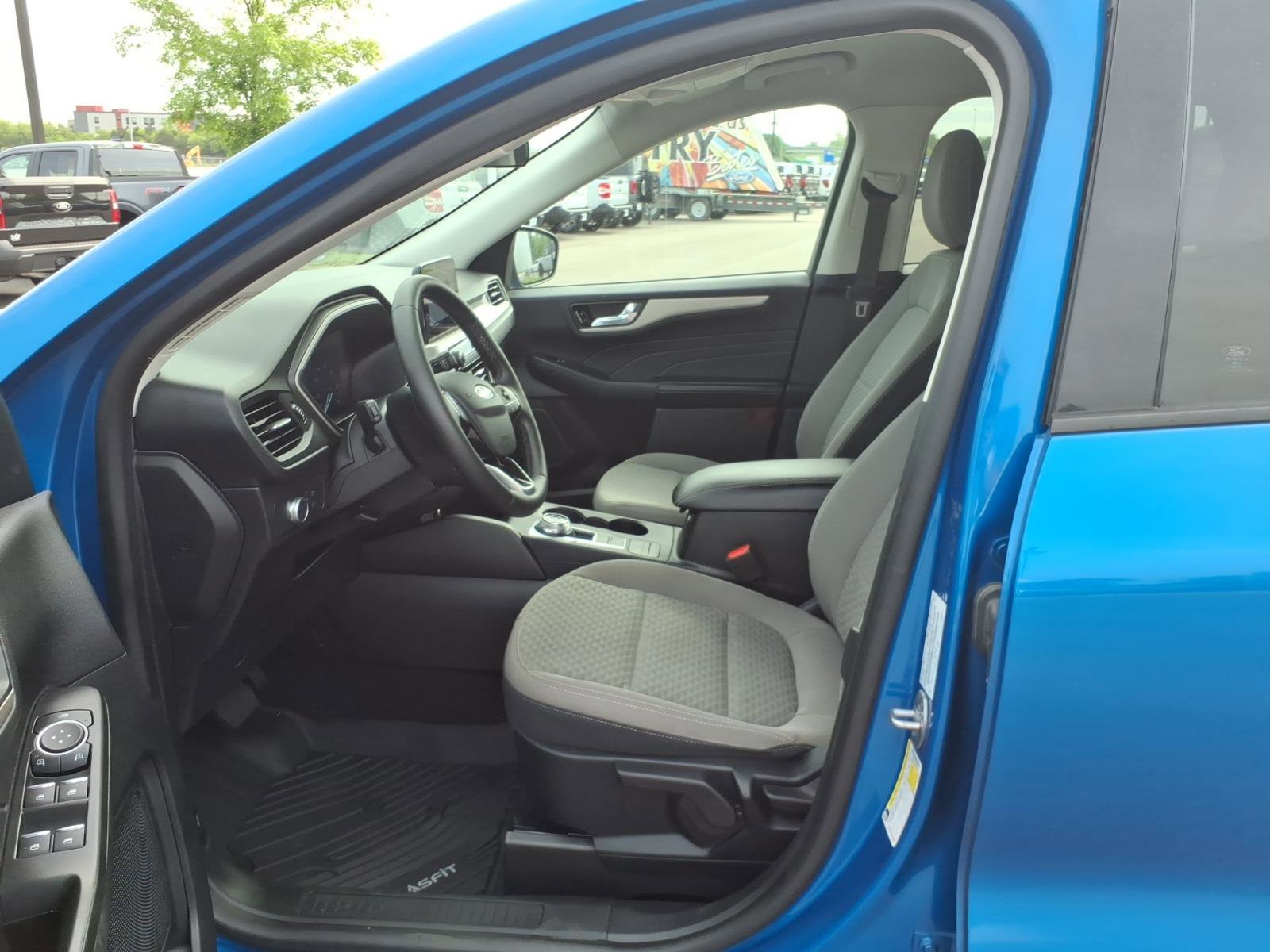 Certified 2021 Ford Escape SE w/ Cold Weather Package image 12