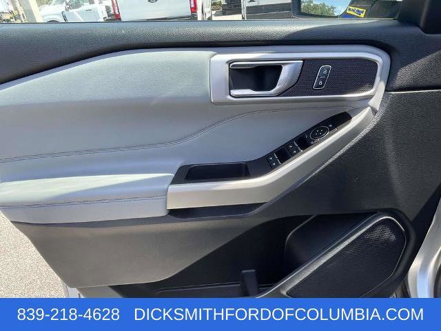 Certified 2021 Ford Explorer XLT w/ Equipment Group 202A image 17