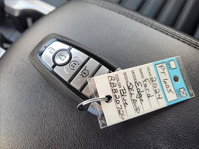 Certified 2024 Ford Edge SEL w/ Convenience Package AWD/4WD image 21