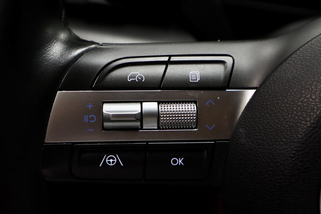 Used 2024 Hyundai Kona SEL FWD image 26
