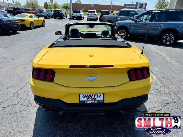 Certified 2024 Ford Mustang Convertible RWD image 8