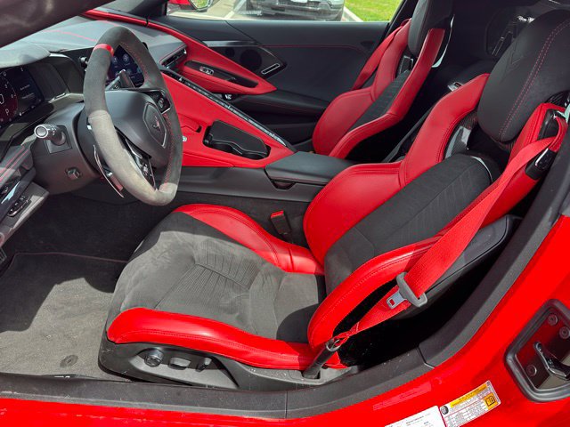 Used 2023 Chevrolet Corvette Stingray Preferred Cpe w/ Z51 Performance Package RWD image 16
