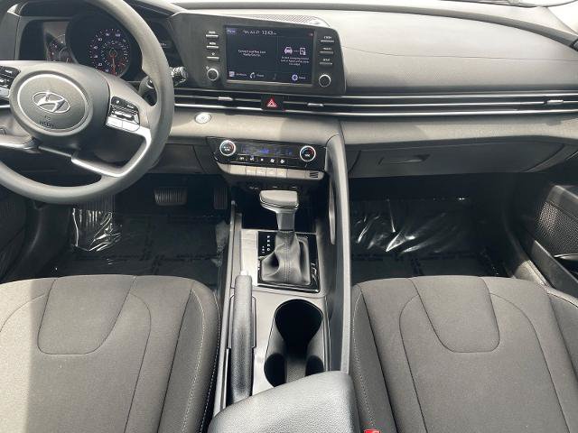 Used 2022 Hyundai Elantra SEL FWD image 10