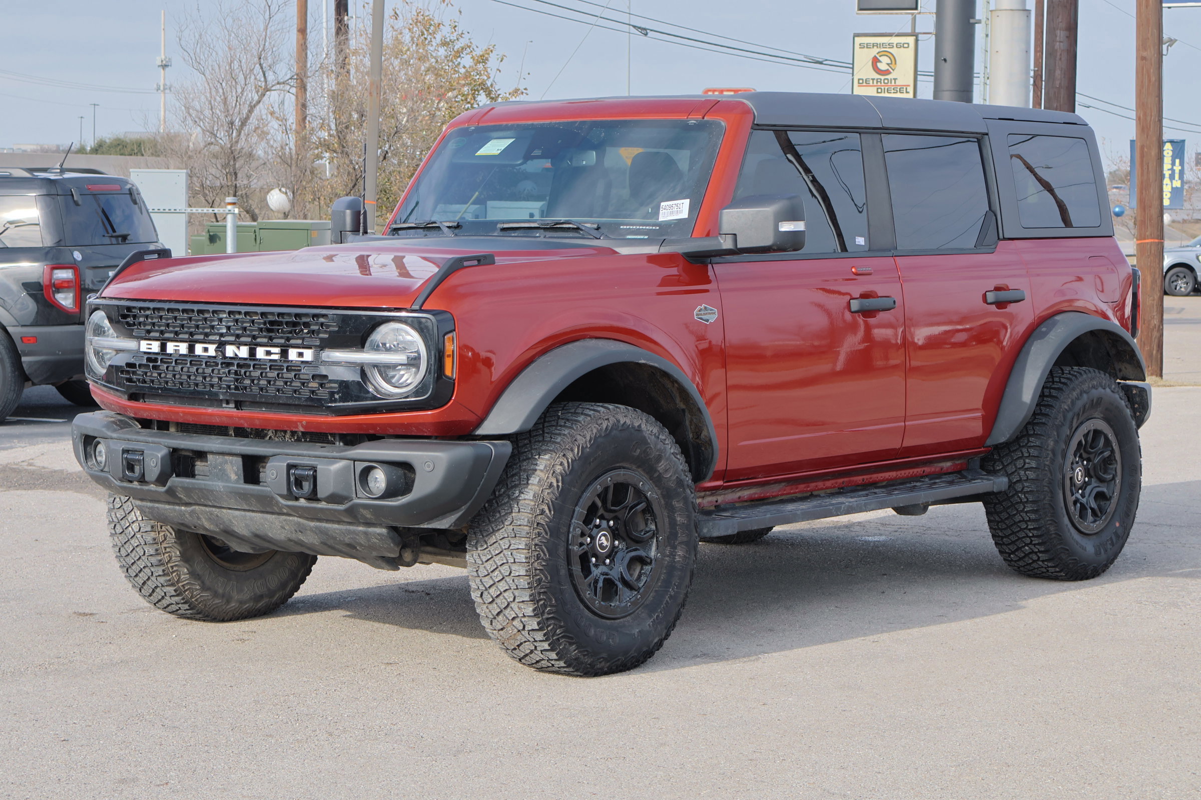 Certified 2023 Ford Bronco Wildtrak image 8