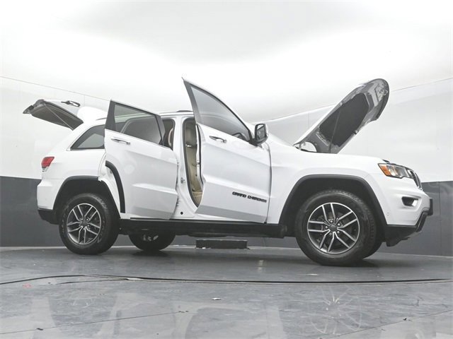 Used 2019 Jeep Grand Cherokee Limited image 49